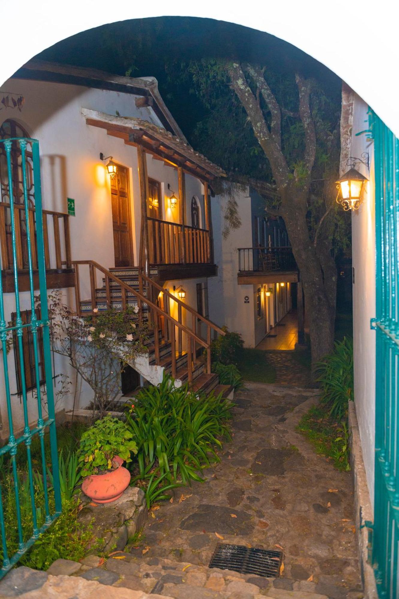 Hotel El Patio De Monterrey Huaraz  Extérieur photo